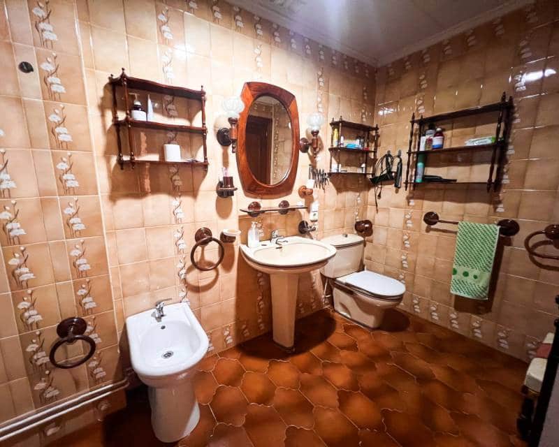 5 bedroom Terraced Villa for sale in Guardamar del Segura with garage - € 380,000 (Ref: 9779105)