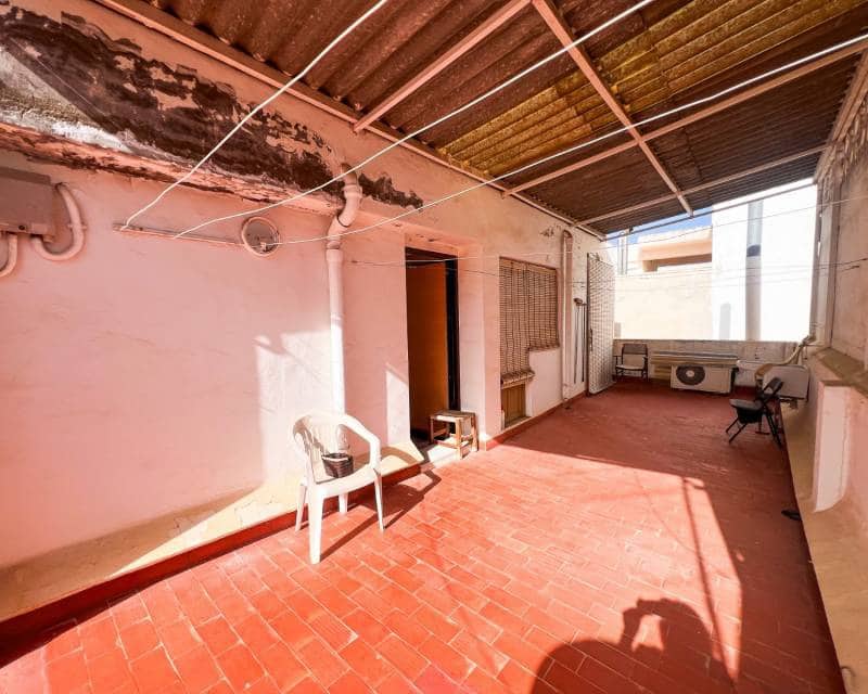 5 bedroom Terraced Villa for sale in Guardamar del Segura with garage - € 380,000 (Ref: 9779105)
