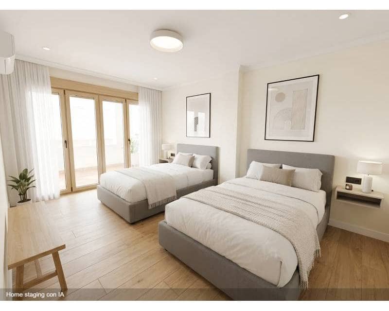 5 soveværelse Rækkehus til salg i Guardamar del Segura med garage - € 380.000 (Ref: 9779105)