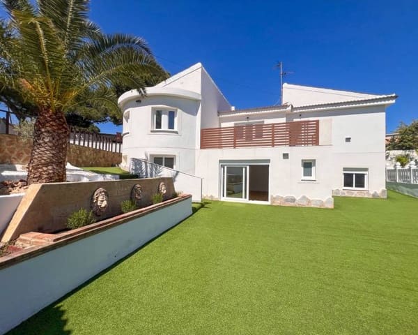 5 quarto Moradia para venda em Los Balcones com piscina - 665 000 € (Ref: 9797636)