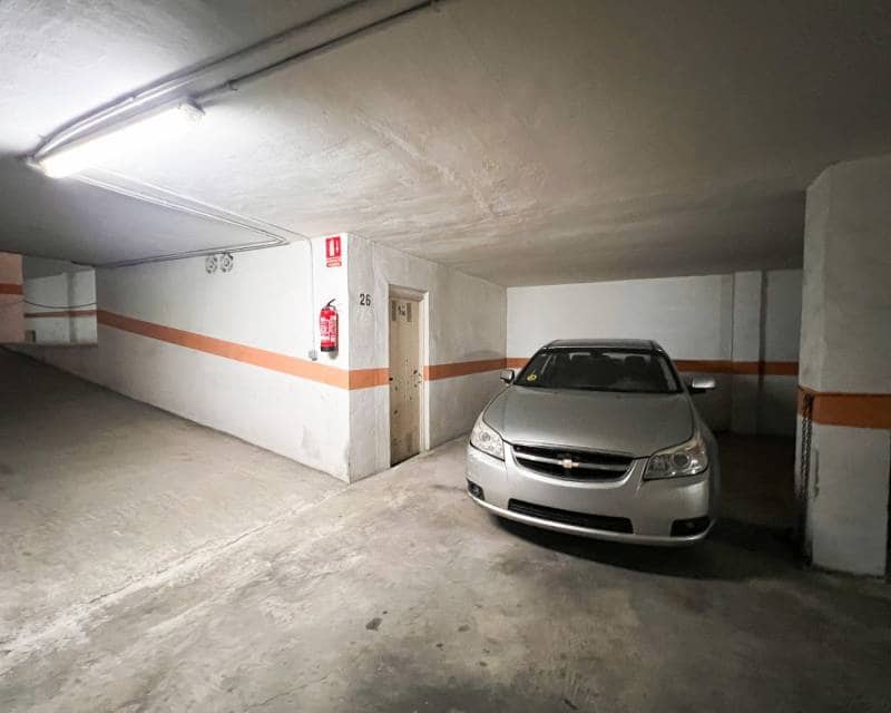 2 makuuhuone Kattohuoneisto myytävänä paikassa Guardamar del Segura mukana 
autotalli - 239 000 € (Ref: 9797637)