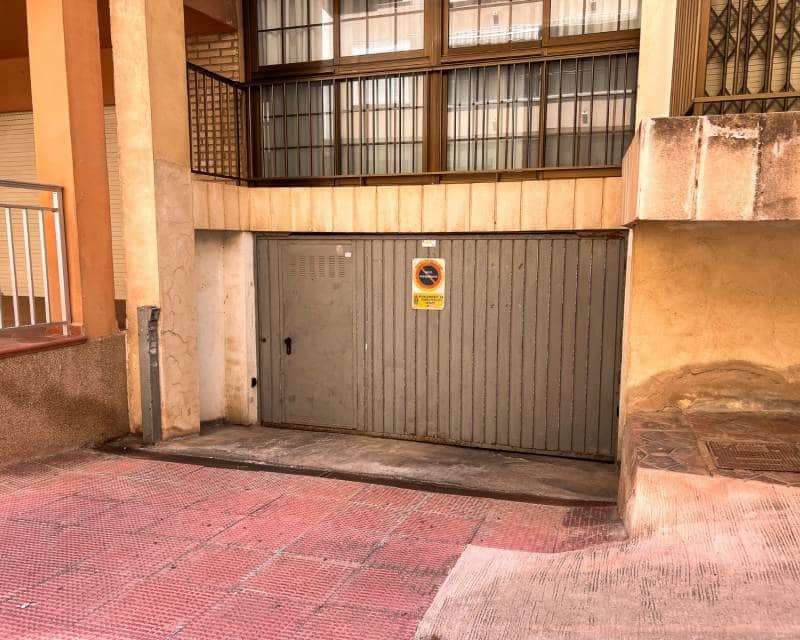 2 makuuhuone Kattohuoneisto myytävänä paikassa Guardamar del Segura mukana 
autotalli - 239 000 € (Ref: 9797637)