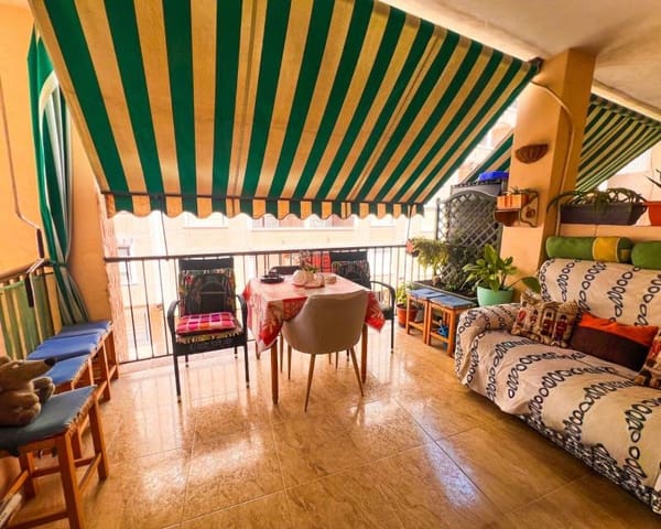 2 makuuhuone Kattohuoneisto myytävänä paikassa Guardamar Playa, Guardamar del Segura mukana 
autotalli - 239 000 € (Ref: 9797637)