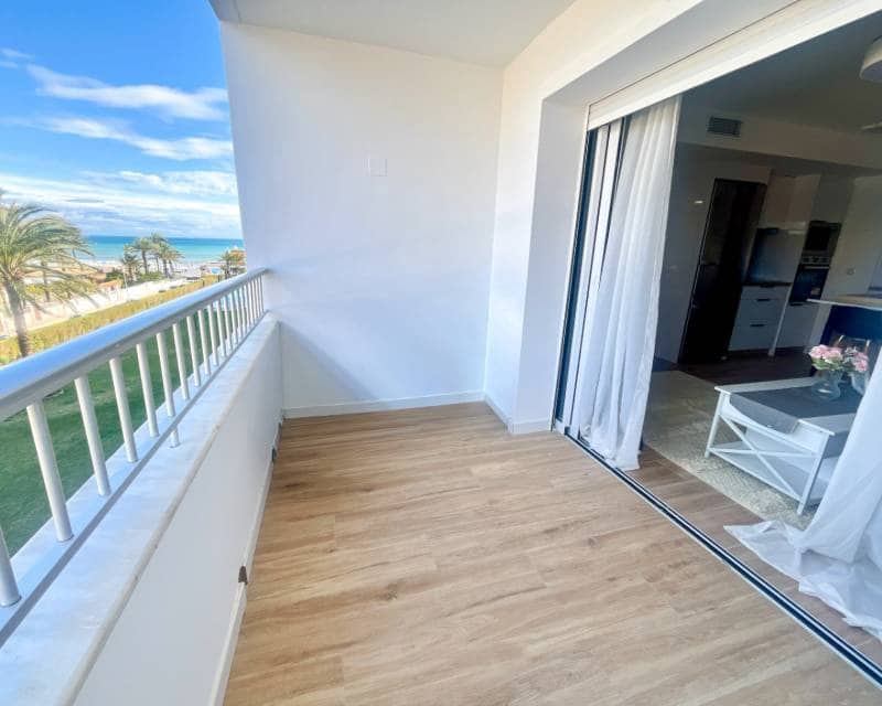 3 soverom Leilighet til salgs i Punta Prima med svømmebasseng garasje - € 299 700 (Ref: 9797638)