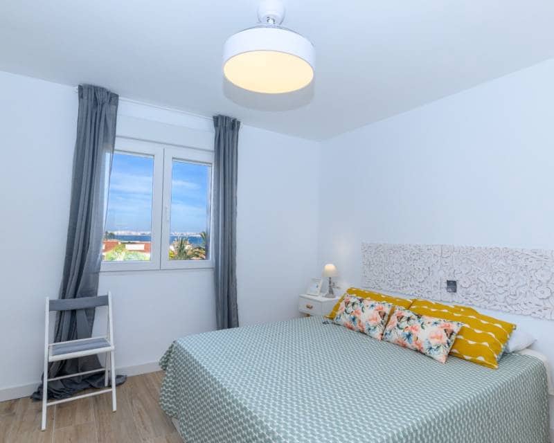 3 soverom Leilighet til salgs i Punta Prima med svømmebasseng garasje - € 299 700 (Ref: 9797638)