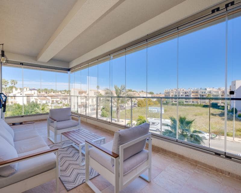 3 quarto Apartamento para venda em Villamartin com piscina garagem - 299 000 € (Ref: 9797639)