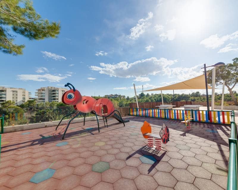 3 quarto Apartamento para venda em Villamartin com piscina garagem - 299 000 € (Ref: 9797639)