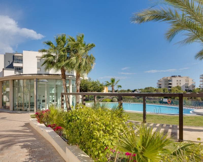 3 quarto Apartamento para venda em Villamartin com piscina garagem - 299 000 € (Ref: 9797639)