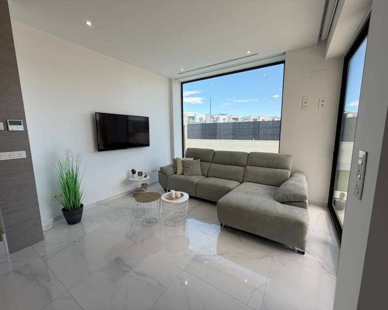 3 chambre Villa/Maison à vendre à Ciudad Quesada avec piscine garage - 399 900 € (Ref: 9797640)