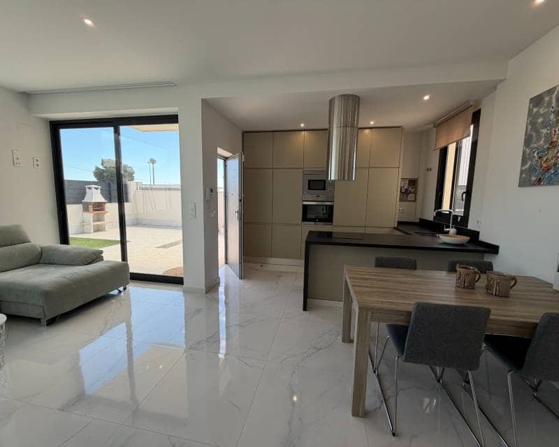 3 chambre Villa/Maison à vendre à Ciudad Quesada avec piscine garage - 399 900 € (Ref: 9797640)