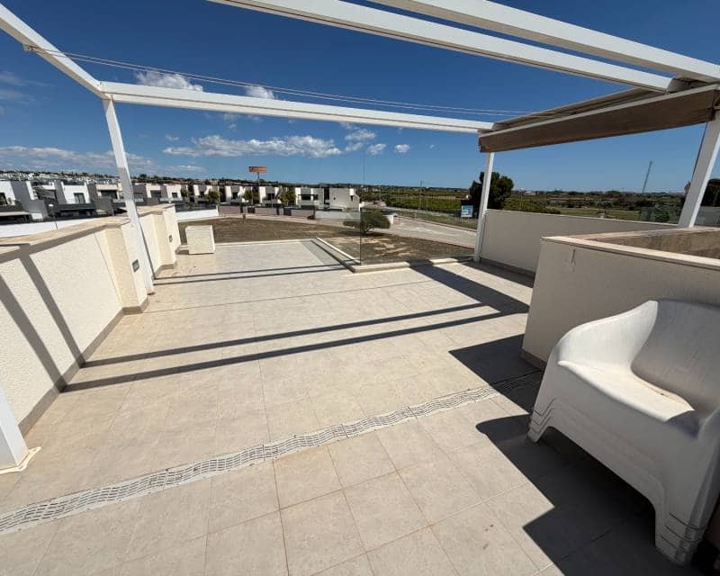 3 chambre Villa/Maison à vendre à Ciudad Quesada avec piscine garage - 399 900 € (Ref: 9797640)