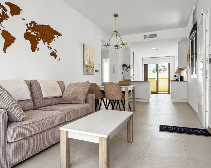 2 soverom Leilighet til salgs i Torrevieja med svømmebasseng garasje - € 312 500 (Ref: 9797641)