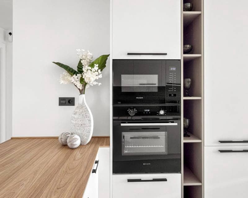 2 soverom Leilighet til salgs i Torrevieja med svømmebasseng garasje - € 312 500 (Ref: 9797641)