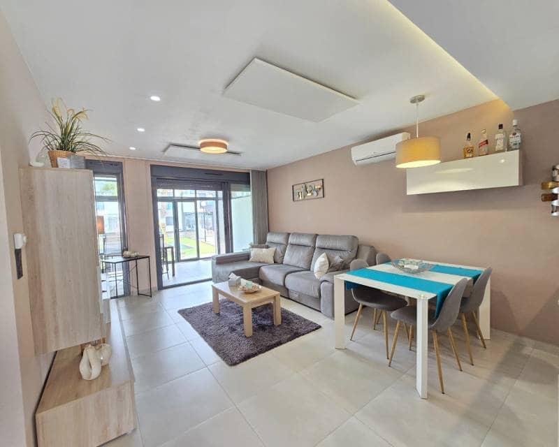 2 soverom Leilighet til salgs i Orihuela Costa med svømmebasseng garasje - € 259 900 (Ref: 9797642)