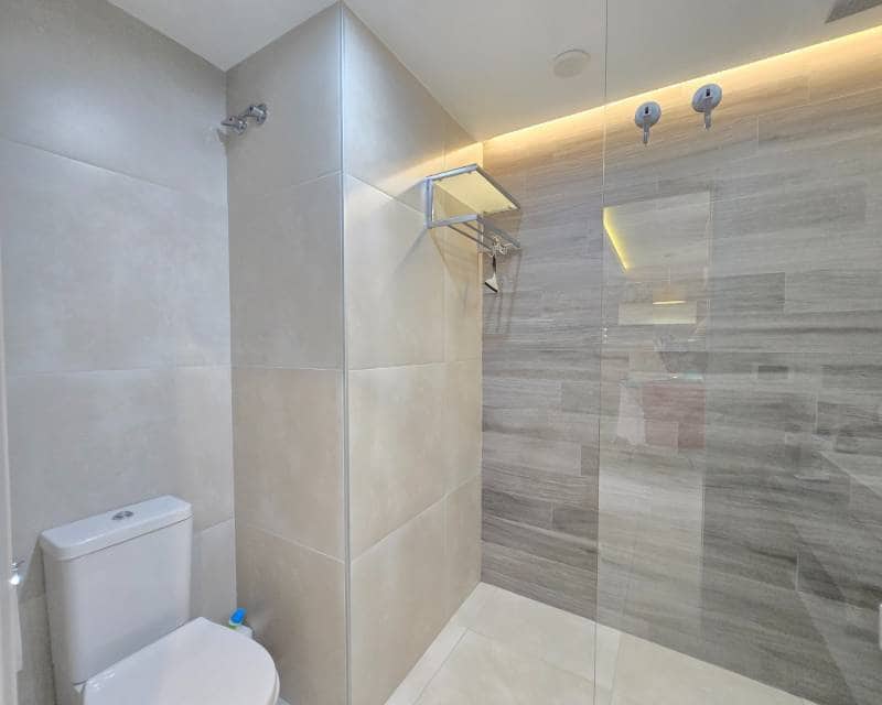 2 soverom Leilighet til salgs i Orihuela Costa med svømmebasseng garasje - € 259 900 (Ref: 9797642)