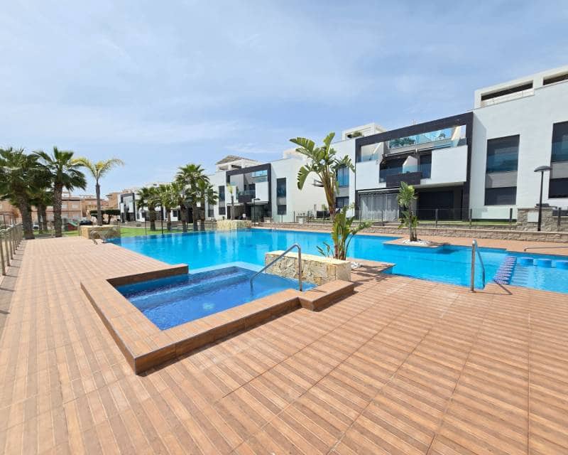 2 soverom Leilighet til salgs i Orihuela Costa med svømmebasseng garasje - € 259 900 (Ref: 9797642)