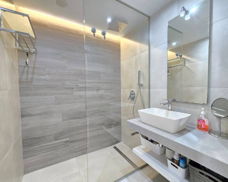 2 soverom Leilighet til salgs i Orihuela Costa med svømmebasseng garasje - € 259 900 (Ref: 9797642)