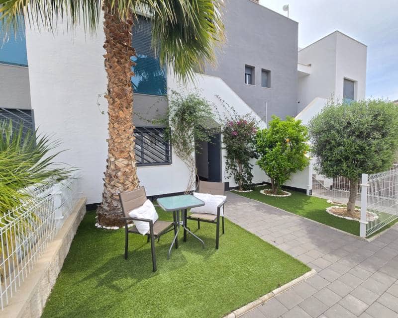 2 soverom Leilighet til salgs i Orihuela Costa med svømmebasseng garasje - € 259 900 (Ref: 9797642)