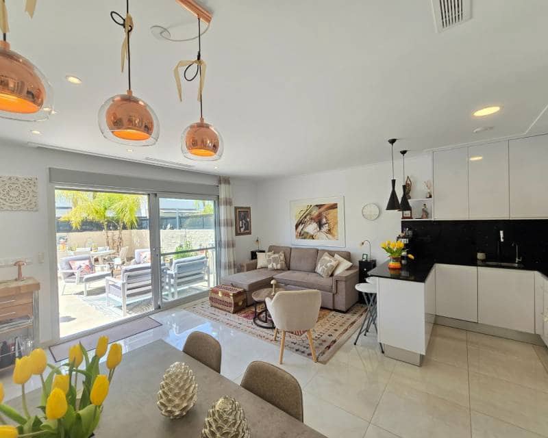 3 chambre Villa/Maison Mitoyenne à vendre à Ciudad Quesada avec piscine - 359 900 € (Ref: 9797643)