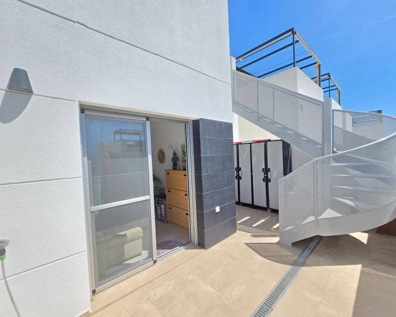 3 chambre Villa/Maison Mitoyenne à vendre à Ciudad Quesada avec piscine - 359 900 € (Ref: 9797643)