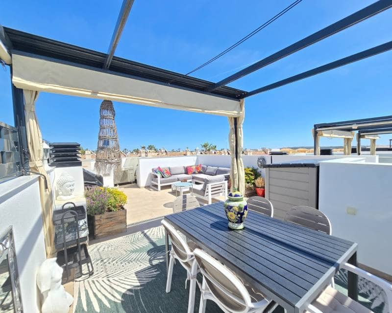 3 chambre Villa/Maison Mitoyenne à vendre à Ciudad Quesada avec piscine - 359 900 € (Ref: 9797643)