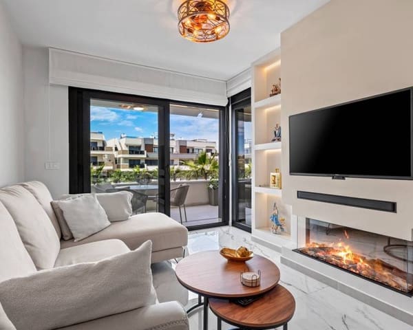 2 makuuhuone Huoneisto myytävänä paikassa Los Altos mukana uima-altaan 
autotalli - 285 000 € (Ref: 9797644)