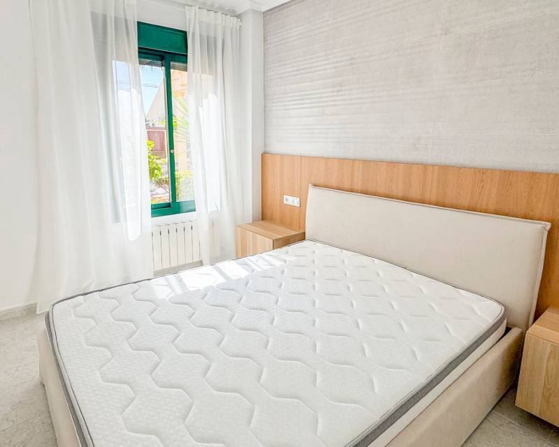 Apartamento de 2 habitaciones en Campoamor en venta con piscina - 249.000 € (Ref: 9797645)