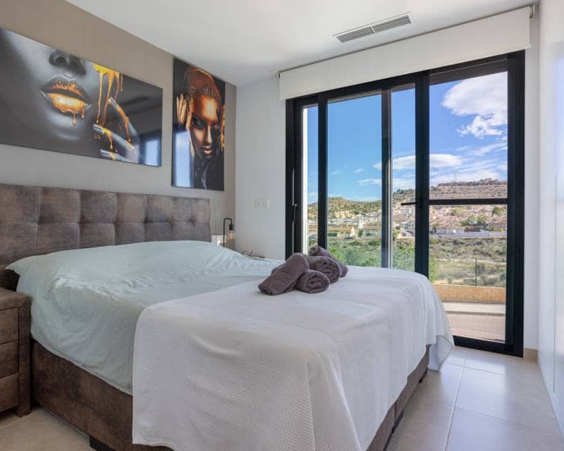 3 chambre Villa/Maison Mitoyenne à vendre à Benijofar avec piscine - 410 000 € (Ref: 9797649)