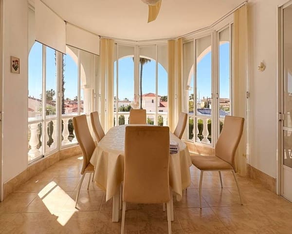 4 soveværelse Villa til salg i Ciudad Quesada, Rojales med swimmingpool garage - € 734.000 (Ref: 9797650)