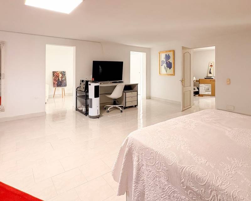 4 soveværelse Villa til salg i Ciudad Quesada med swimmingpool garage - € 734.000 (Ref: 9797650)