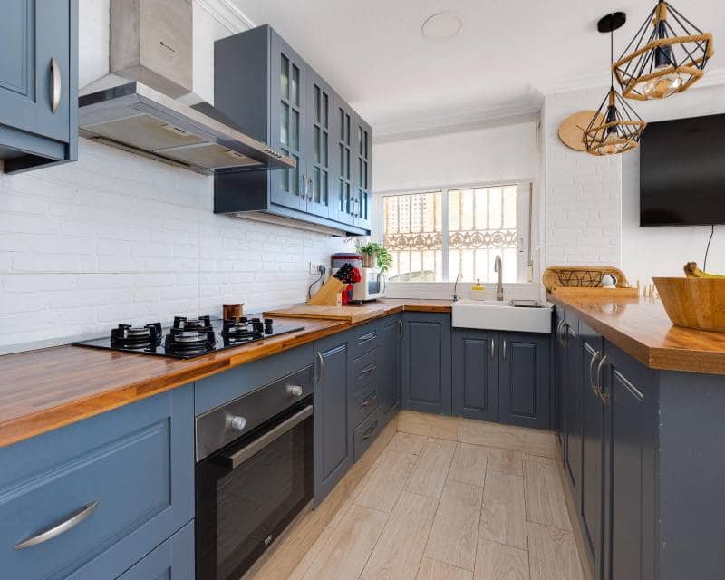 3 makuuhuone Ranta-asunto myytävänä paikassa Torrevieja - 290 000 € (Ref: 9797651)