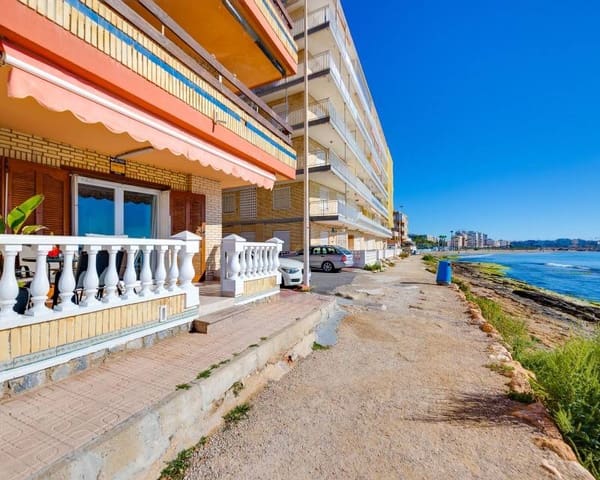 3 makuuhuone Ranta-asunto myytävänä paikassa Playa de los Náufragos, Torrevieja - 290 000 € (Ref: 9797651)