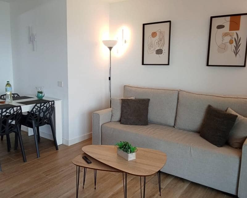 2 soveværelse Lejlighed til salg i Punta Prima med swimmingpool garage - € 539.000 (Ref: 9802884)