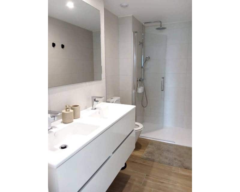 2 bedroom Apartment for sale in Punta Prima with garage - € 509,000 (Ref: 9805279)