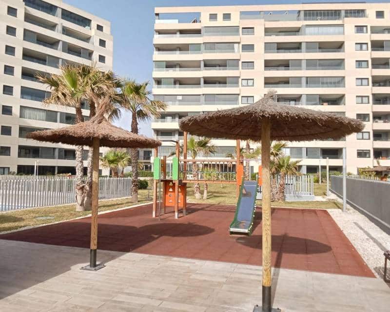 2 bedroom Apartment for sale in Punta Prima with garage - € 509,000 (Ref: 9805279)