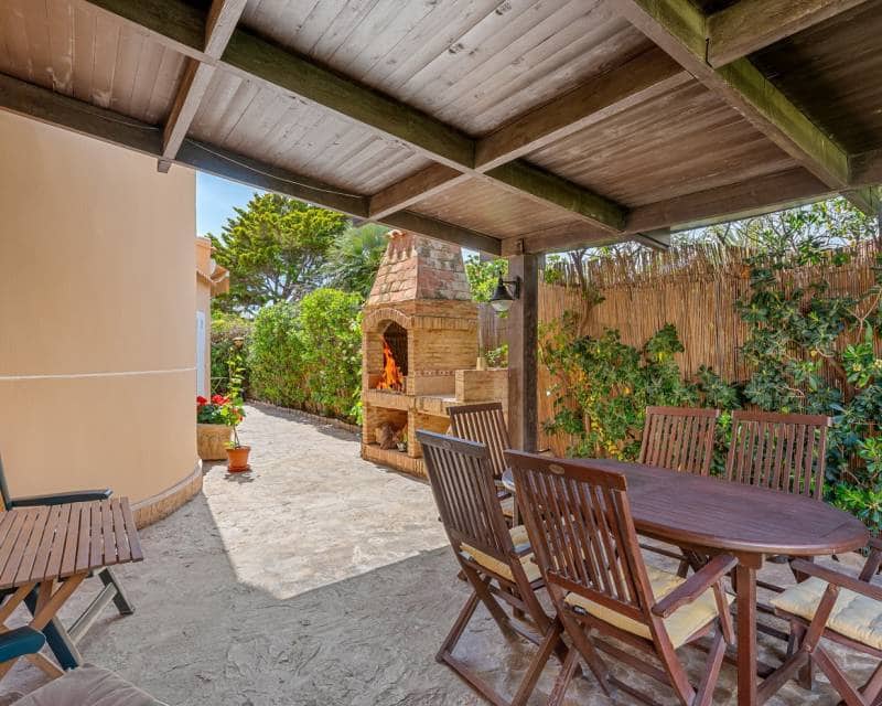 6 quarto Moradia para venda em La Mata com piscina garagem - 950 000 € (Ref: 9805786)