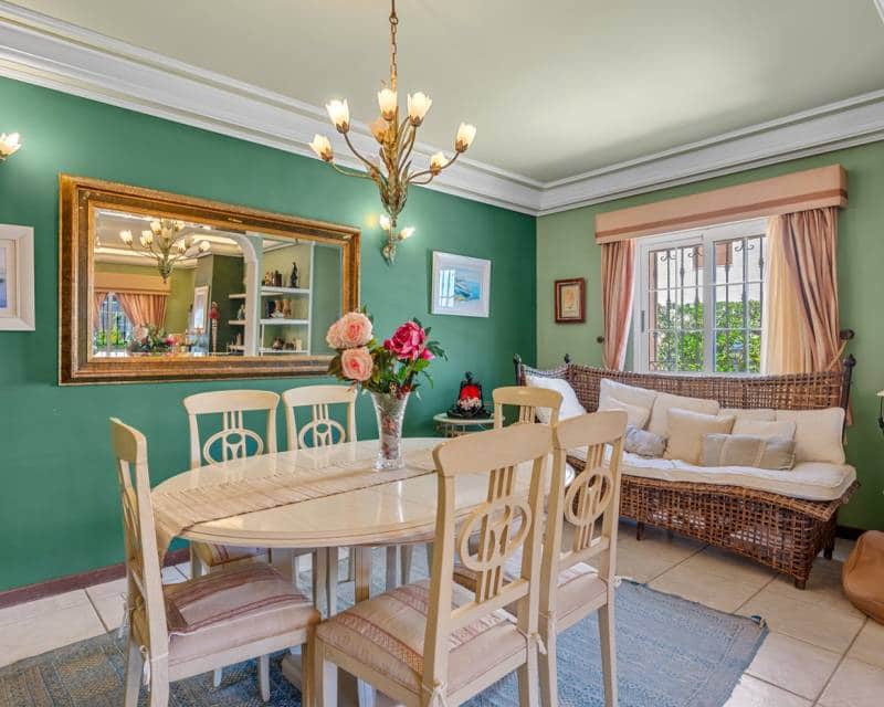 6 quarto Moradia para venda em La Mata com piscina garagem - 950 000 € (Ref: 9805786)