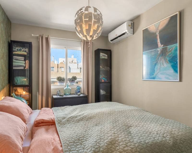 2 soveværelse Lejlighed til salg i Guardamar del Segura - € 298.000 (Ref: 9807210)