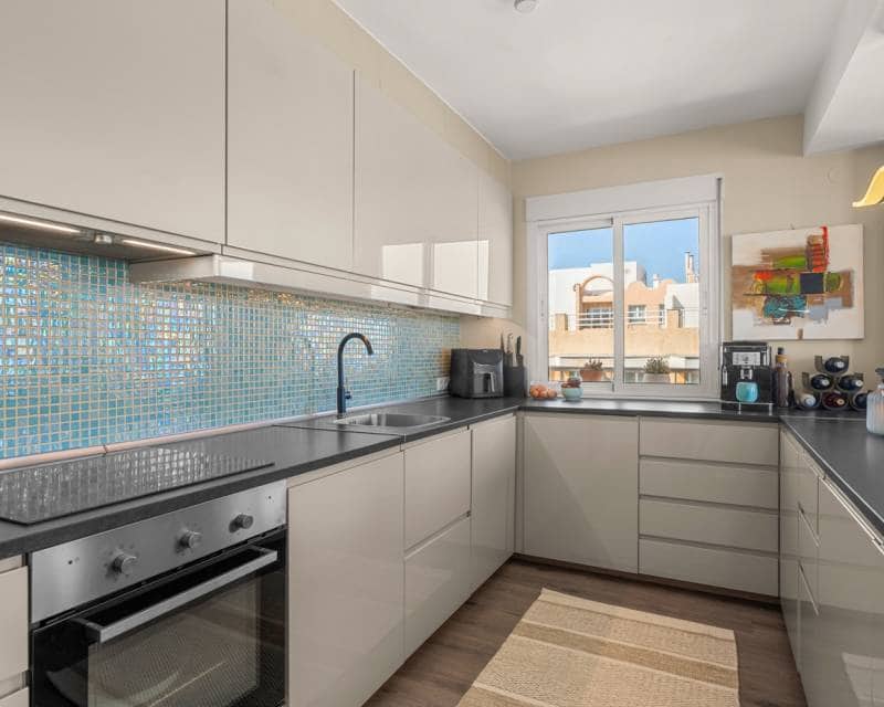 2 soveværelse Lejlighed til salg i Guardamar del Segura - € 298.000 (Ref: 9807210)