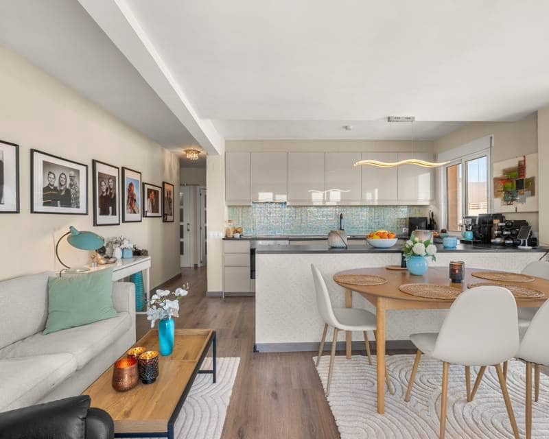 2 soveværelse Lejlighed til salg i Guardamar del Segura - € 298.000 (Ref: 9807210)