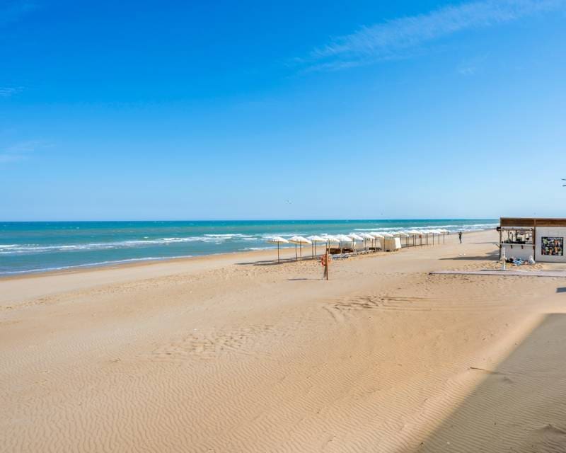 2 soveværelse Lejlighed til salg i Guardamar del Segura - € 298.000 (Ref: 9807210)