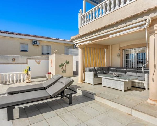 3 soveværelse Villa til salg i Ciudad Quesada, Rojales med swimmingpool garage - € 495.000 (Ref: 9808599)