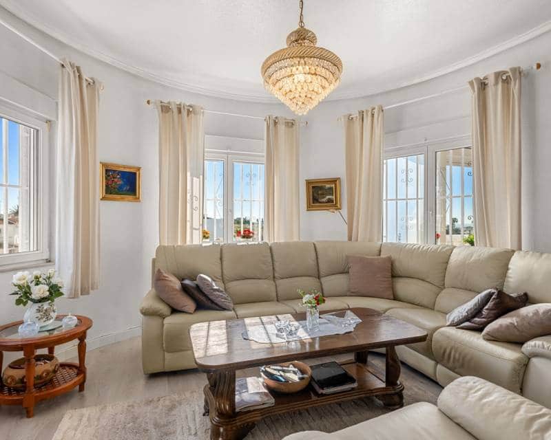 3 soveværelse Villa til salg i Ciudad Quesada med swimmingpool garage - € 495.000 (Ref: 9808599)