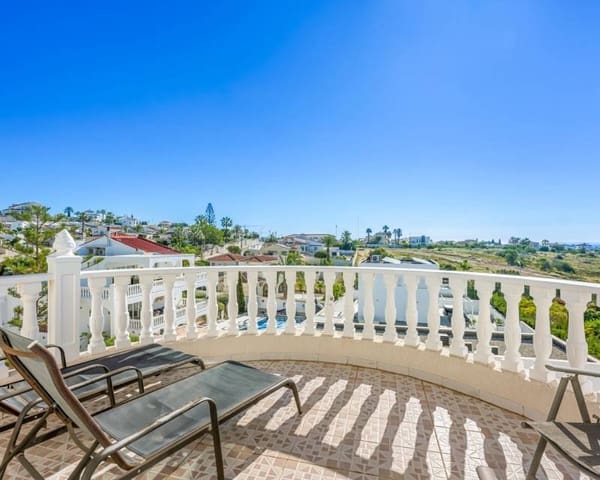 3 soveværelse Villa til salg i Ciudad Quesada, Rojales med swimmingpool garage - € 495.000 (Ref: 9808599)