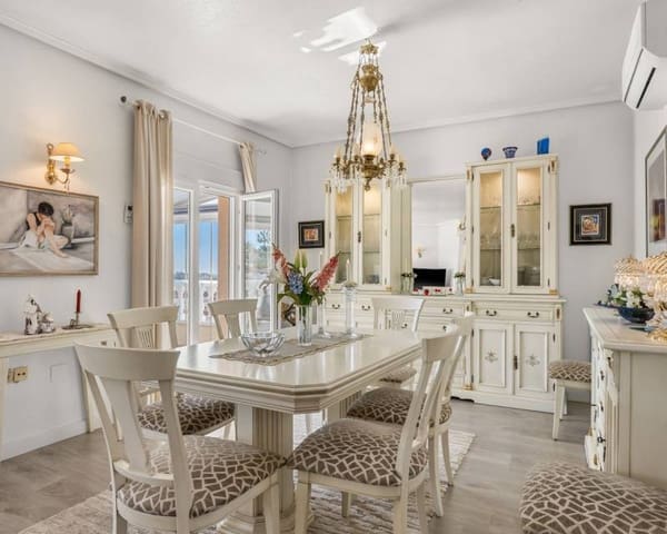 3 soveværelse Villa til salg i Ciudad Quesada, Rojales med swimmingpool garage - € 495.000 (Ref: 9808599)