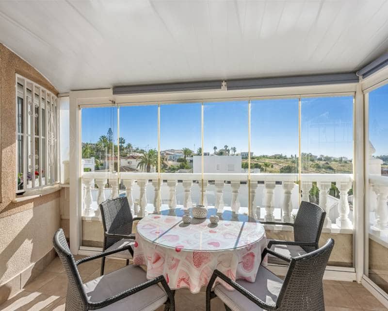 3 soveværelse Villa til salg i Ciudad Quesada med swimmingpool garage - € 495.000 (Ref: 9808599)