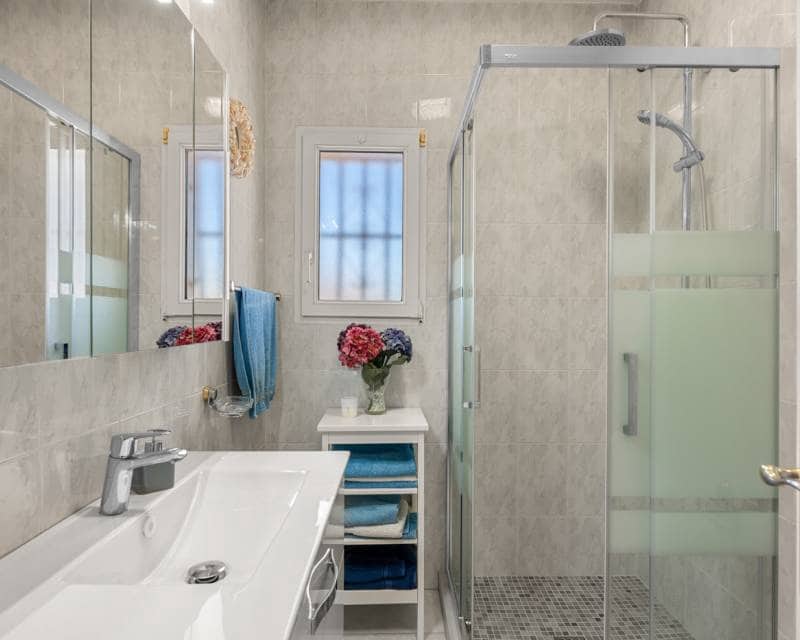 3 soveværelse Villa til salg i Ciudad Quesada med swimmingpool garage - € 495.000 (Ref: 9808599)