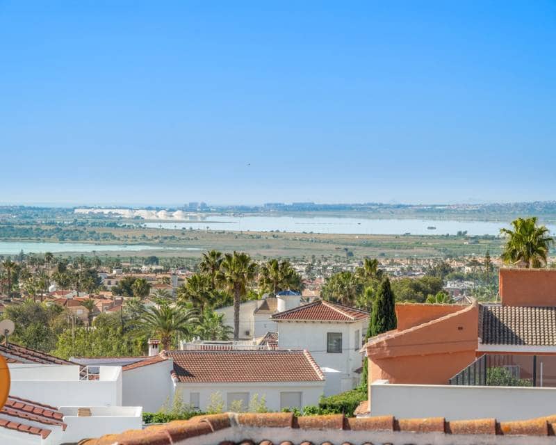 3 soveværelse Villa til salg i Ciudad Quesada med swimmingpool garage - € 495.000 (Ref: 9808599)