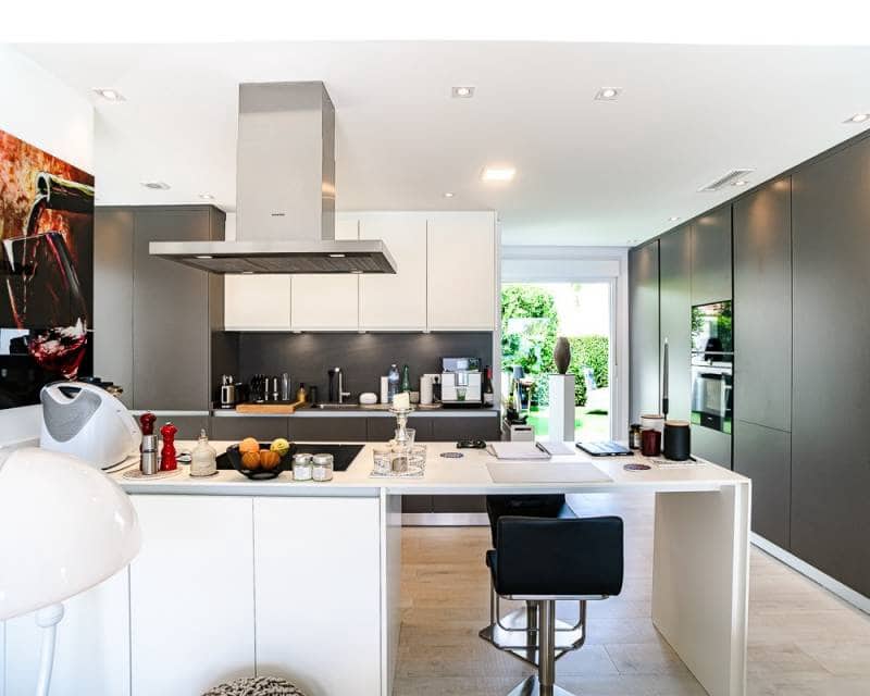 3 bedroom Villa for sale in Algorfa with pool garage - € 585,000 (Ref: 9809846)