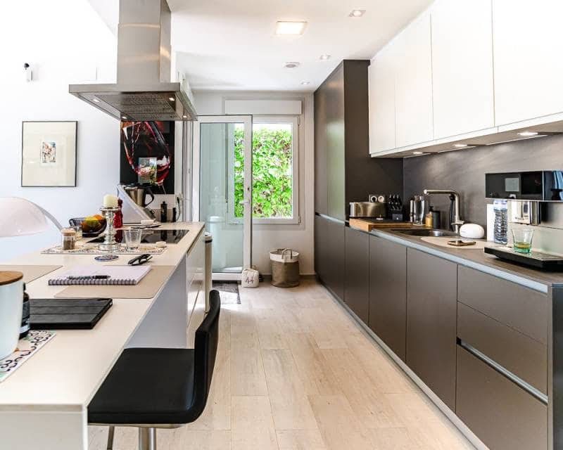 3 bedroom Villa for sale in Algorfa with pool garage - € 585,000 (Ref: 9809846)